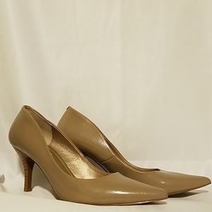 Steve Madden Heels Tan Size 8.5